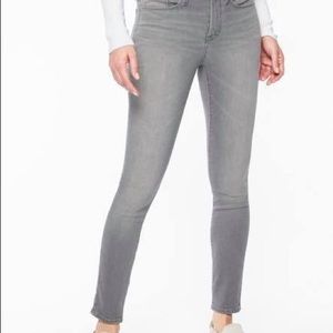 Athleta Skulptek denim